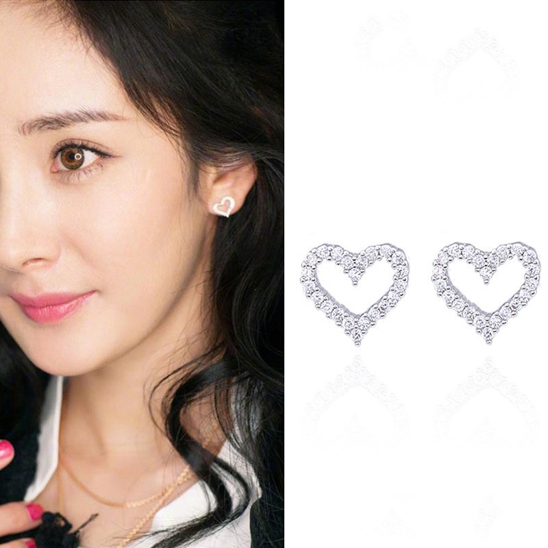 Bông tai thép đính đá zircon toàn bộ bề mặt hình trái tim rỗng lấp lánh không phai màu phong cách Nhật Hàn cho nữ