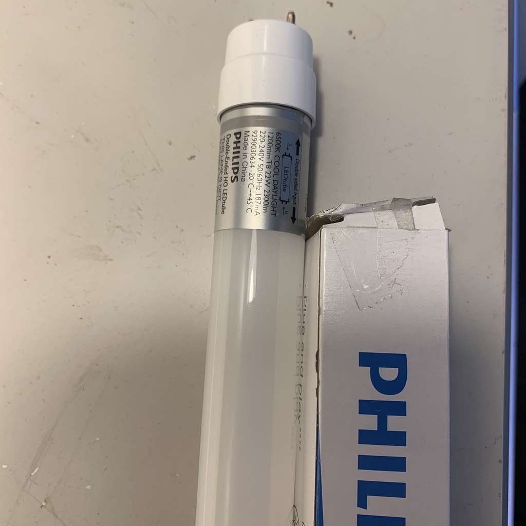 Bóng Tuýp Led 1m2 PHILIPS DE 18W Dùng Điện 2 Đầu Ánh Sáng Trắng Bảo Hành 1 Năm