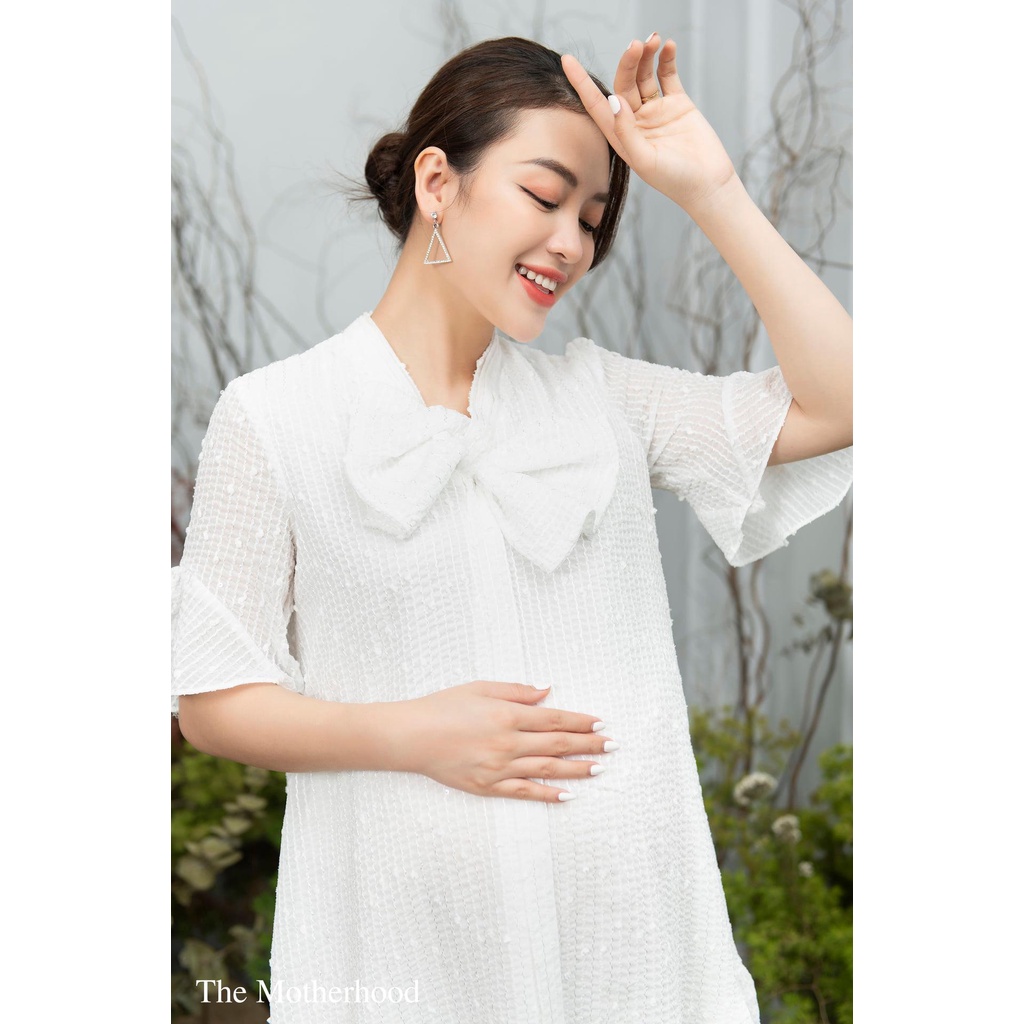 Váy Bầu Công Sở Nơ Cổ Họa Tiết Hoa Nhí Đủ Size Cho Mẹ Bầu Và Sau SinhTừ 47-85kg BELLA MAMA - D131