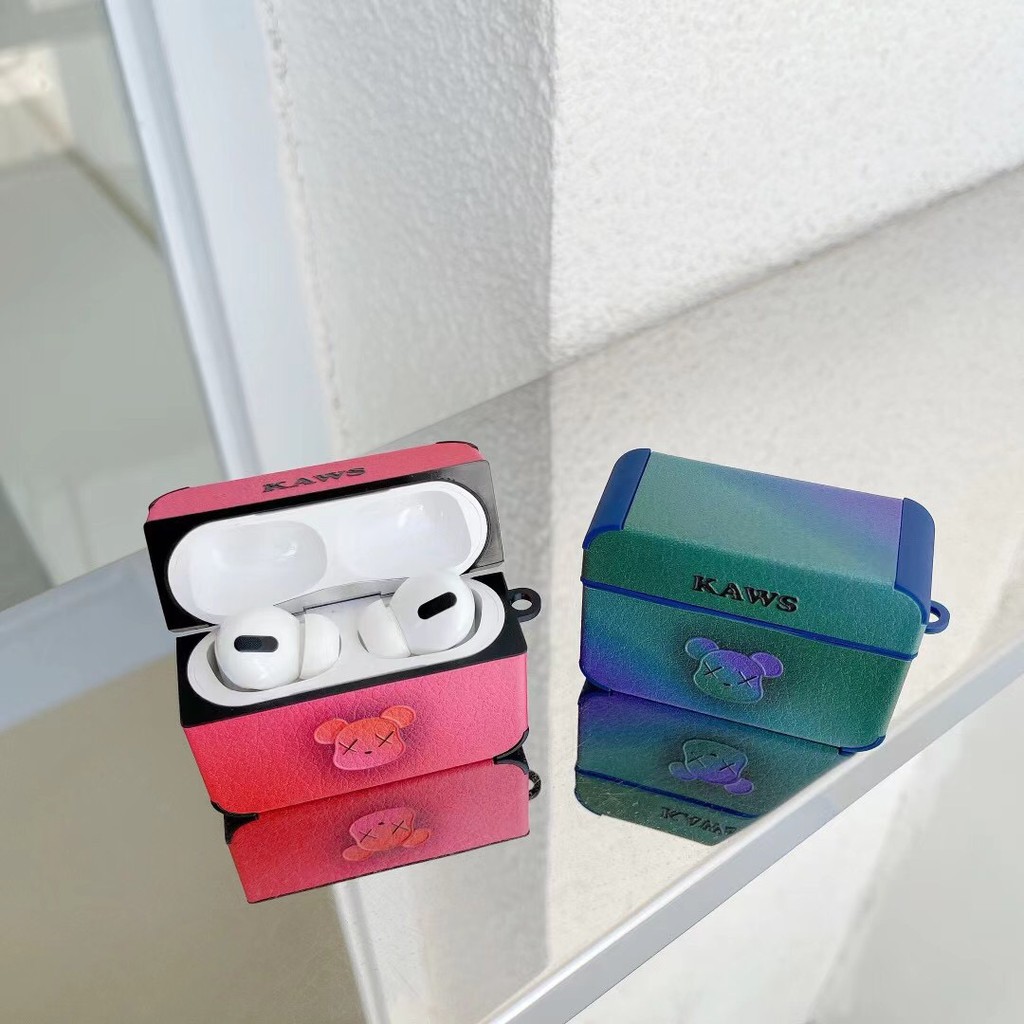 Vỏ Bảo Vệ Hộp Sạc Tai Nghe Airpods 1 / 2 / Pro Bằng Da Chống Rơi Hình Gấu Kaws | BigBuy360 - bigbuy360.vn