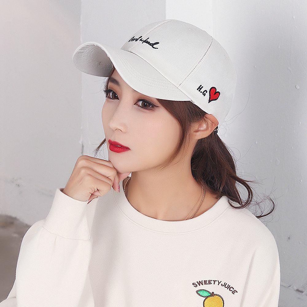 Mũ Lưỡi Trai Mềm Thêu Chữ Phong Cách Hiphop