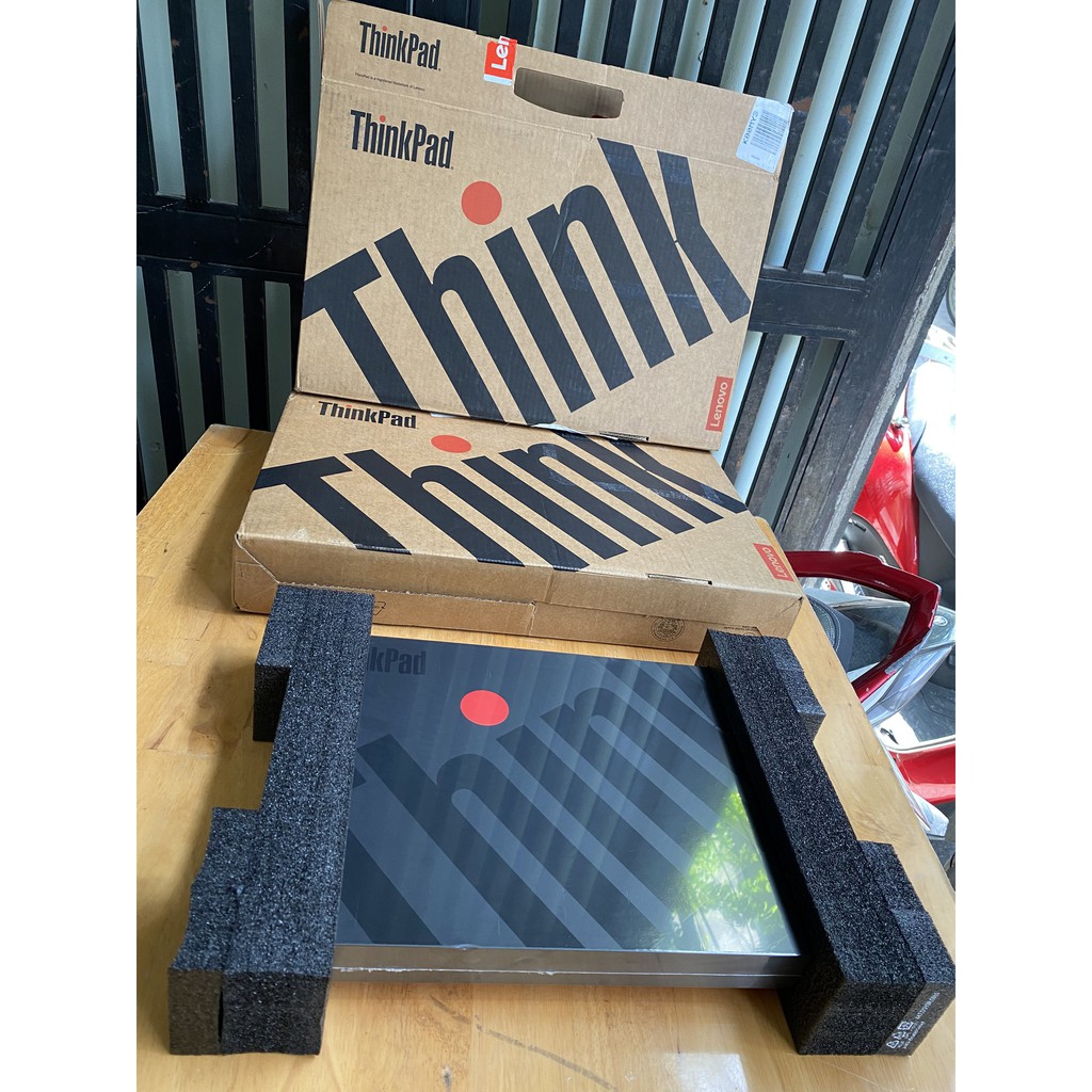 Laptop Thinkpad X1 Extreme Gen 3, i7 – 10750H, 16G, 512G, Gtx1650Ti, new seal [Work Station]