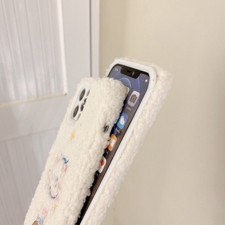 Ốp lông mềm hình bé gấu hành tinh cho IPhone