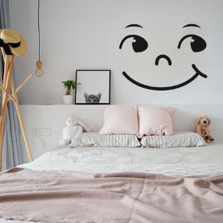 Decal dán tường hình mặt cười