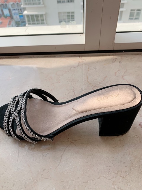 Guốc  Aldo size 37