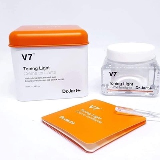 Kem dưỡng trắng da V7 Tonight Light Hàn Quốc