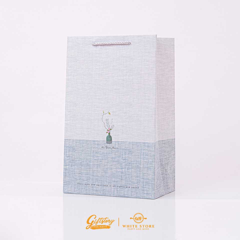 Túi Giấy Cao Cấp FLOWER - Đựng quà tặng sang chảnh chất lượng cao chỉ có tại WhiteStore.vn | BigBuy360 - bigbuy360.vn