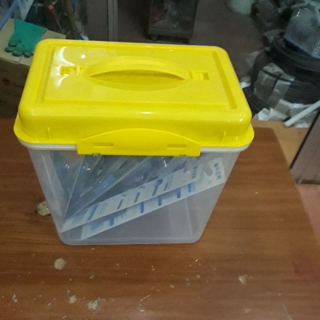 Sỉ 1 thùng bàn chải 45c  loại đẹp