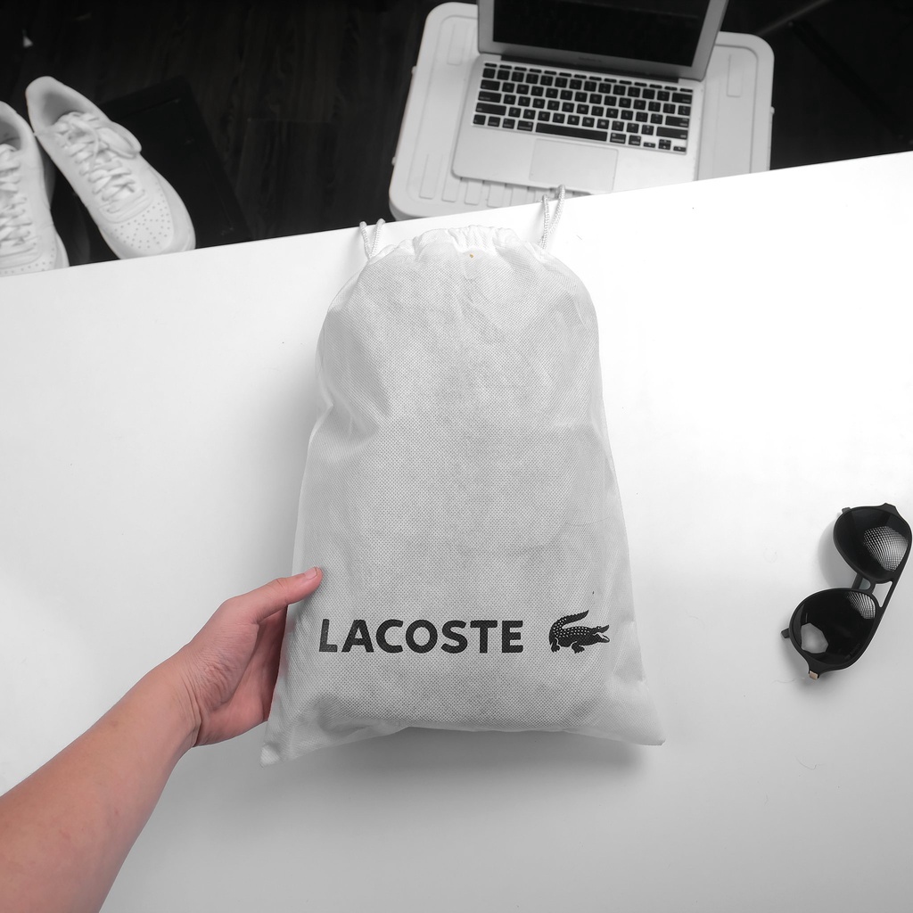 Túi đeo chéo LACOSTE MICARA 2022 Size 33cm x 18cm x 7cm  • Chất liệu vải da si chống nước 100%
