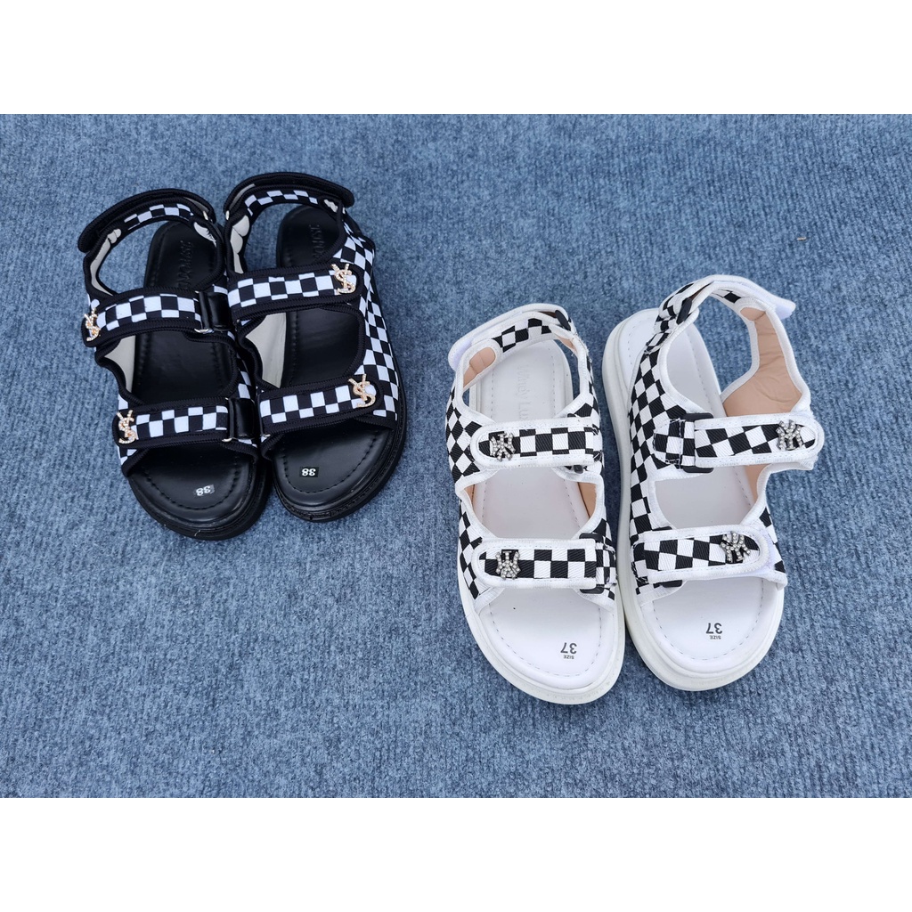 Dép sandal nữ quai hậu học sinh kiểu hai quai ngang kẻ caro quai dán đế bánh mì 3cm hợp thời trang