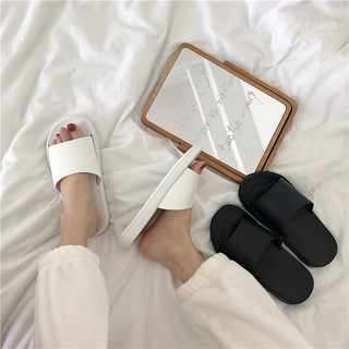 Dép trắng đen basic ulzzang