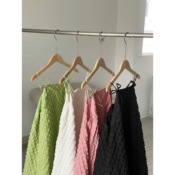 Váy dập nổi dáng xuông VJ006