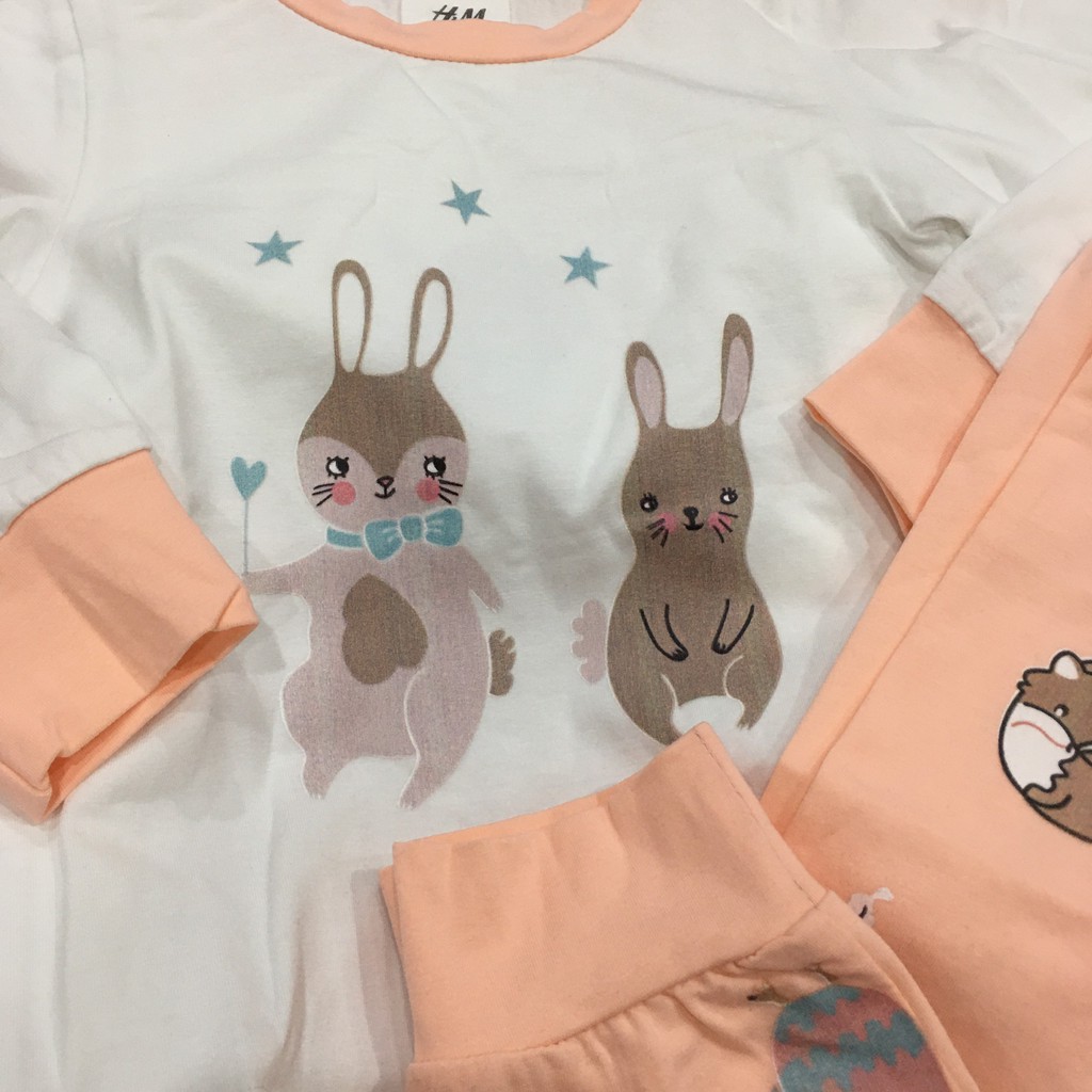 Bộ dài tay H&M họa tiết hình thỏ cho bé gái