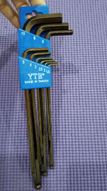 bộ khóa Lục giác YTB vỉ 9 cây xi nâu hàng taiwan
