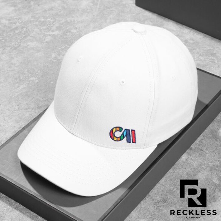 Mũ lưỡi trai chính hãng RECKLESS CAPMAN phom dáng thể thao ôm đầu màu Trắng Đen CM01 - CM02
