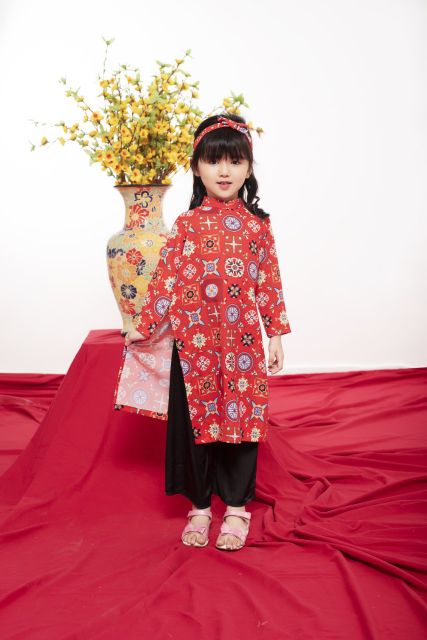 Sét áo dài đẹp cho mẹ và bé đệp nhẹ nhàng họa tiêt nổi bật hàng thiết kế cao cấp. Áo dài truyền thống | BigBuy360 - bigbuy360.vn