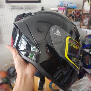 Nón bảo hiểm Roc