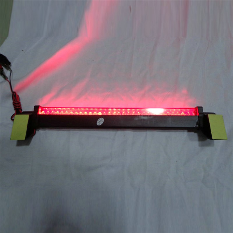 Đèn 14 bóng LED màu đỏ 12V gắn đuôi xe dùng để phanh thắng tiện dụng