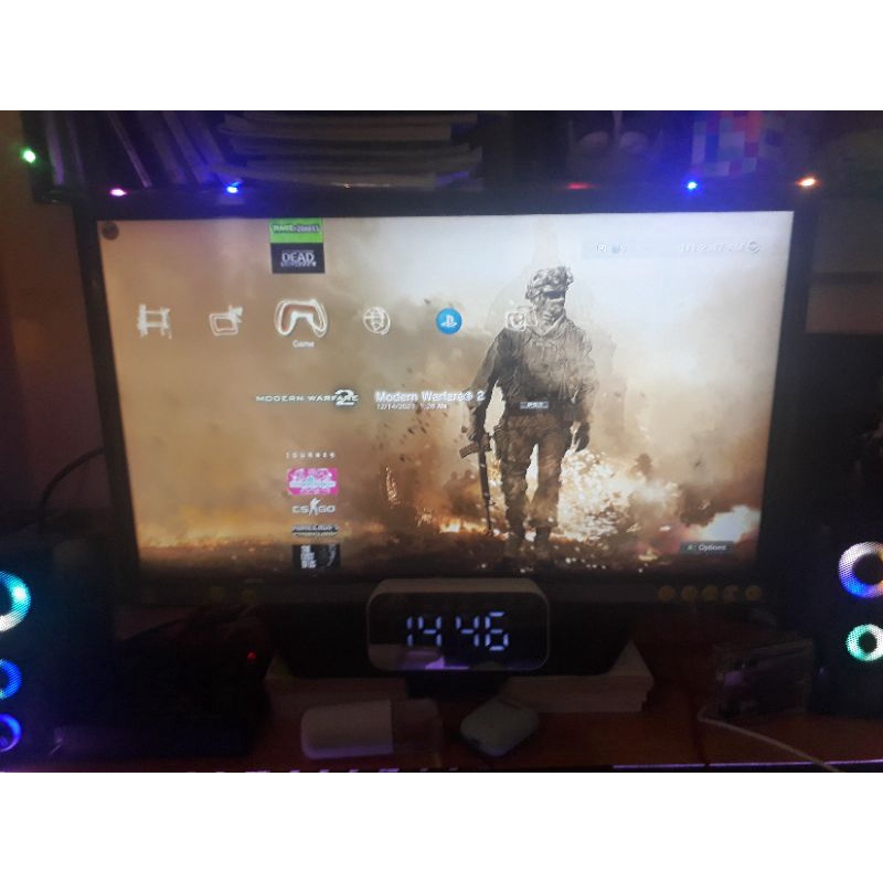 Máy ps3 slim 320gb 2 tay cầm dán skin