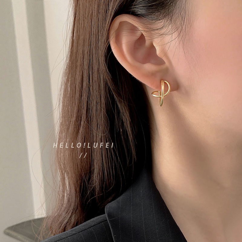 Khuyên tai kim loại phong cách âu mỹ mới