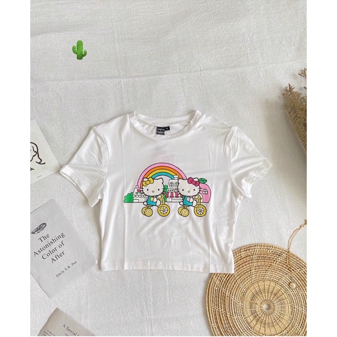 Áo croptop trắng in 2 chú mèo PCM