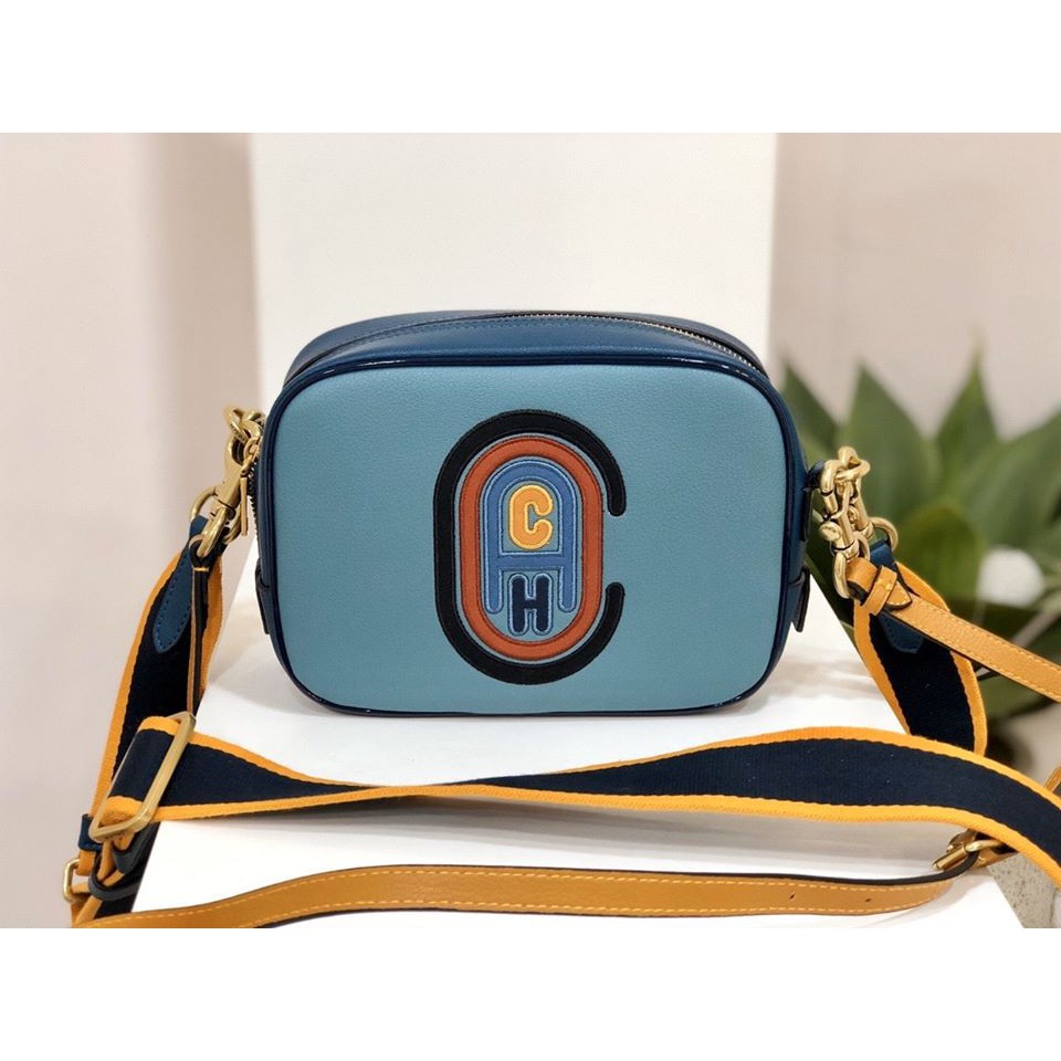 NEW NEW COACH CAMERA BAG IN COLORBLOCK WITH COACH PATCH