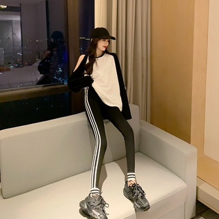 Quần Legging Nữ Kẻ Sọc Thời Trang