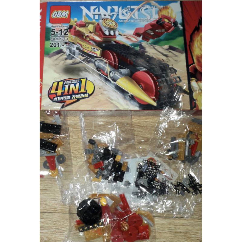 Lắp ráp 1 hộp LegoNinjutsu 99593 Siêu xe hoặc máy bay có 200 chi tiết bằng nhựa ABS rất đẹp
