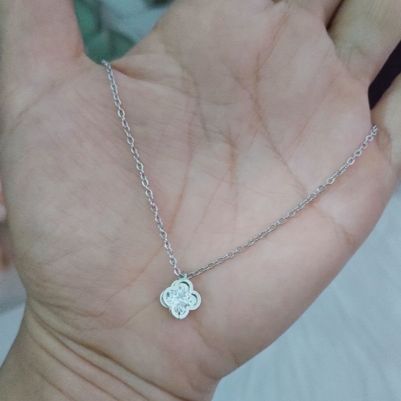 Dây chuyền nữ inox gắn xoàn xỏ ngang - nhiều mẫu, đẹp không đen