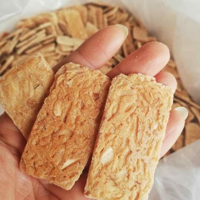 KẸO DỪA NƯỚNG - BÁNH DỪA NƯỚNG NGUYÊN BỊ BÌNH ĐỊNH