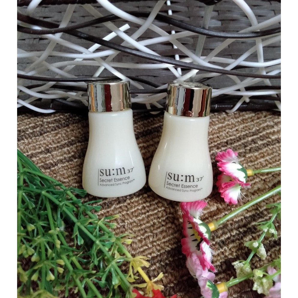 Chai nước thần dưỡng da mini Sum37 Secret Essence 12ml