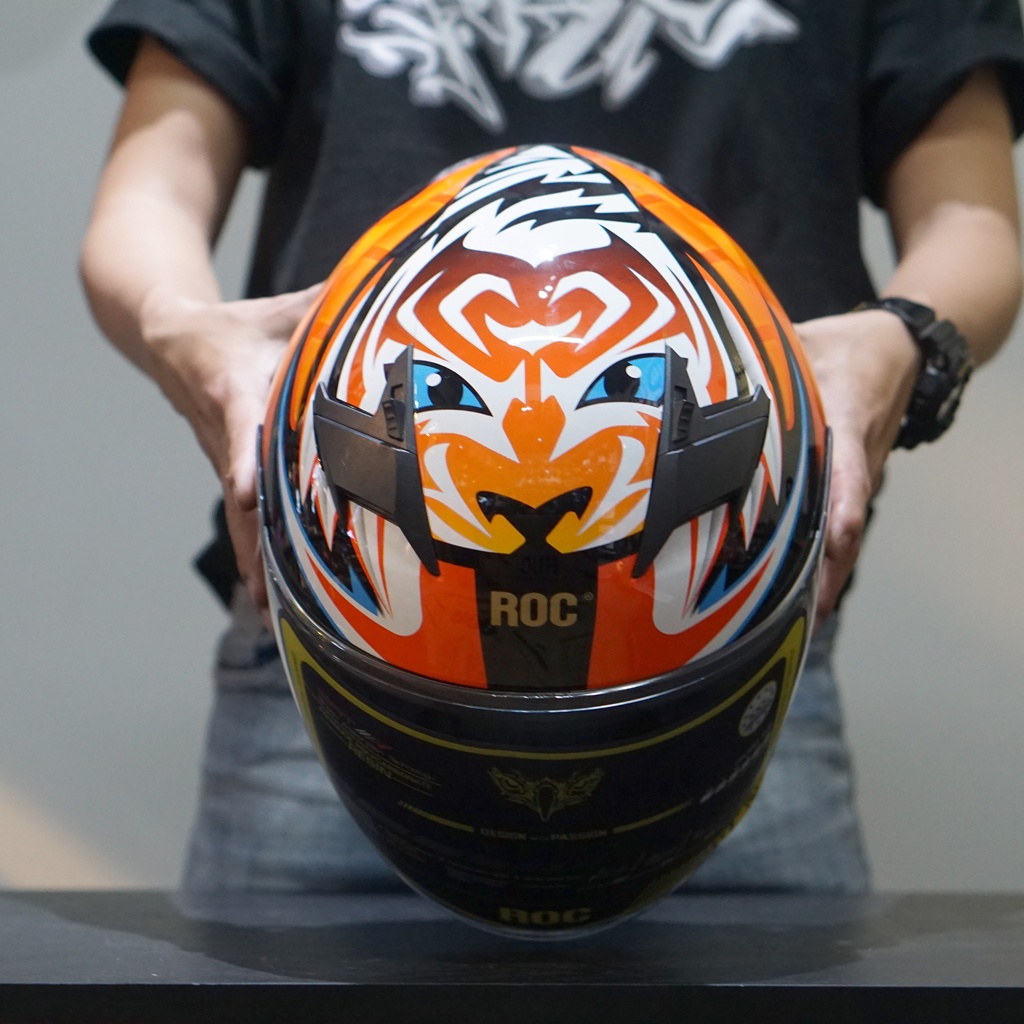Mũ bảo hiểm 3/4 (2 kính) ROC R02 tem tiger cam (tặng khóa mũ bảo hiểm)