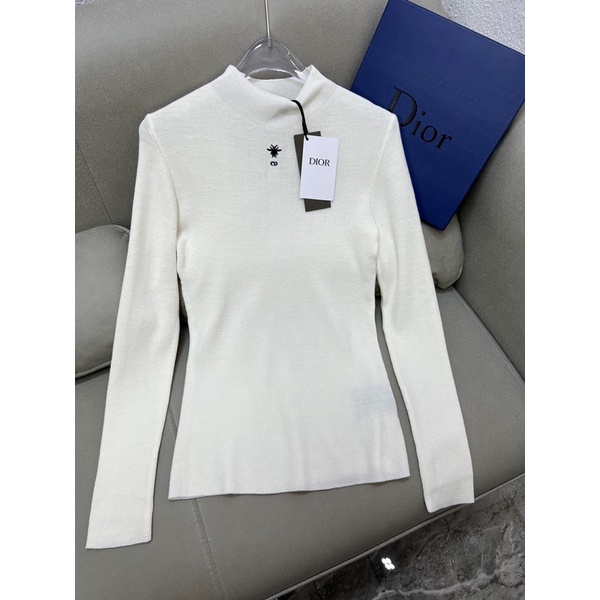 Áo len nữ cổ cao có 2 màu thêu logo thương hiệu Dior CD cao cấp