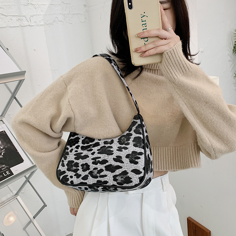 Túi đeo vai chất lượng cao hợp thời trang cho nữ | BigBuy360 - bigbuy360.vn