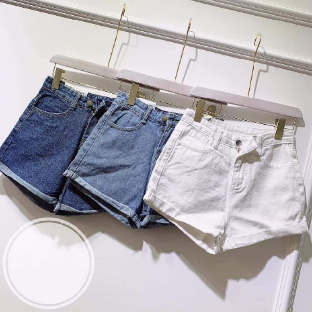 Quần short còn duy nhất size M
