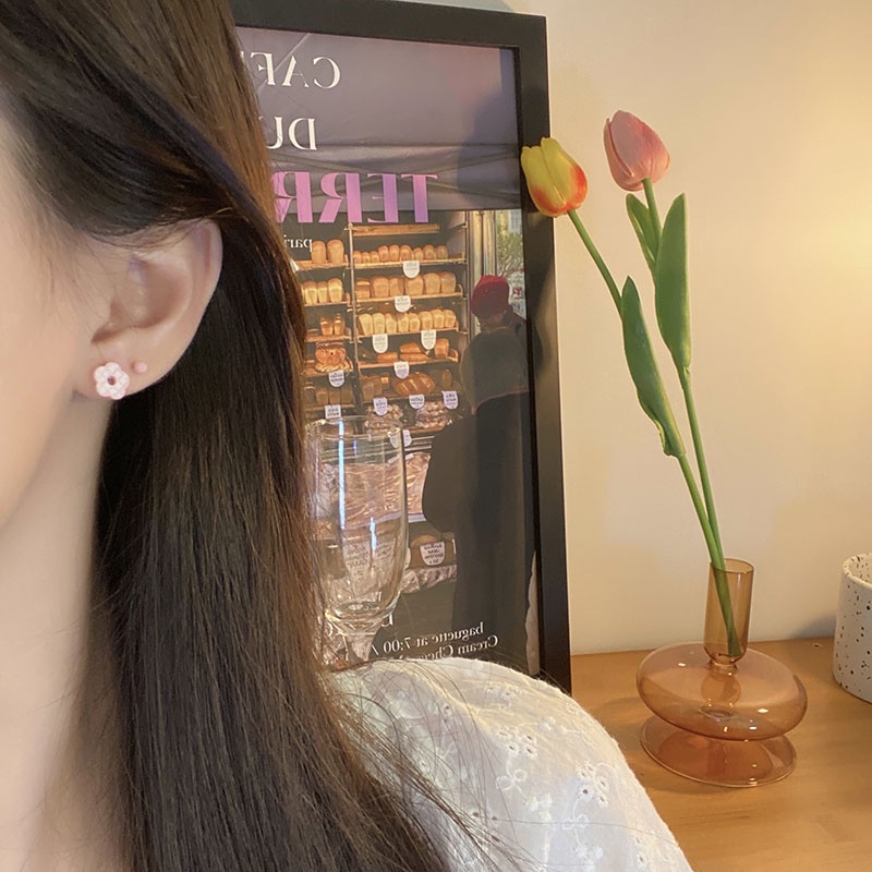 Bộ 4 Đôi Bông Tai Hình Hoa Tulip / Gấu / Trái Tim / Nơ Màu Hồng Dễ Thương Tinh Tế Cho Nữ