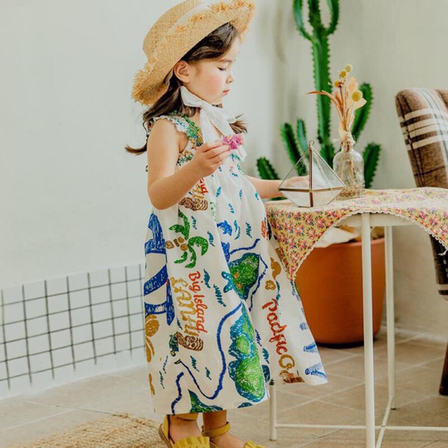 Váy bé gái đi biển
