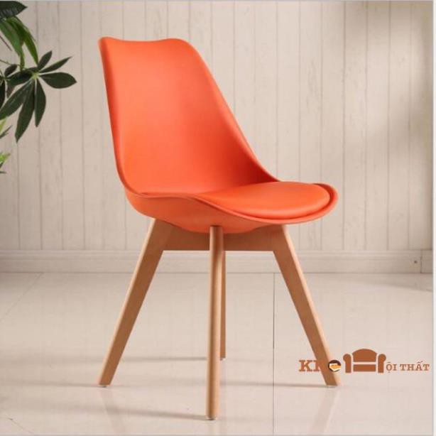 Ghế đệm Eames ( chân gỗ ) ( giá trên 5c )