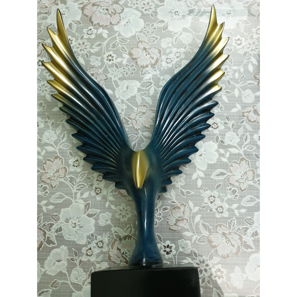 TRANG TRÍ TỦ RƯỢU, BÀN LÀM VIỆC