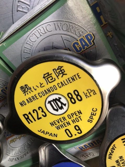 NẮP KÉT NƯỚC CHO XE Toyota Mitsubitshi Huyndai Kia Honda Chevrolet