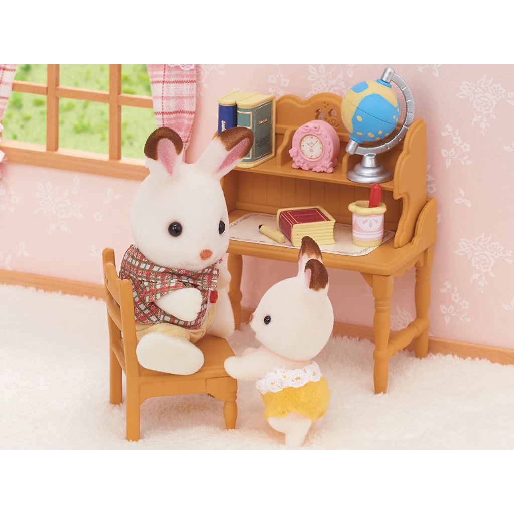 Đồ Chơi Sylvanian Families Bộ Bàn Học Của Bé Study Desk