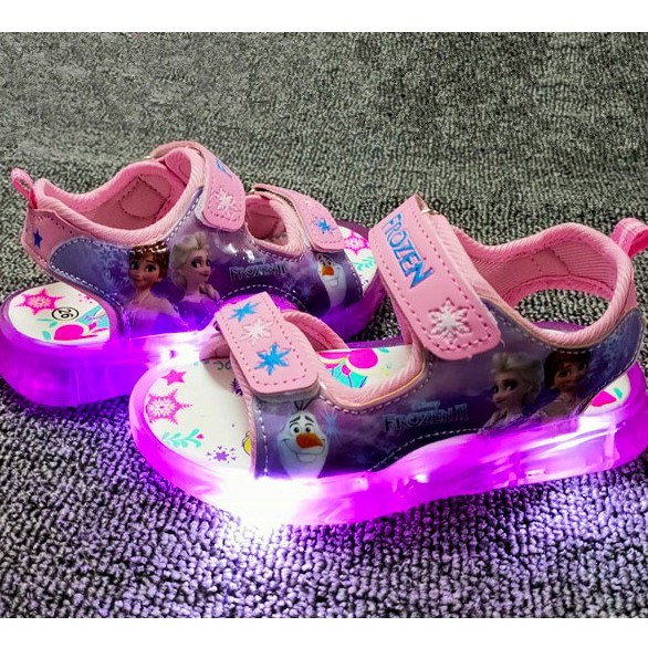 Giày sandal Elsa, Hello Kitty, Mickey bé gái có đèn led từ 1 - 7 tuổi