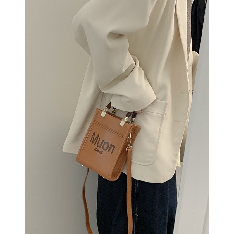 Túi đeo chéo nữ dáng chữ nhật đứng size nhỏ MUON
