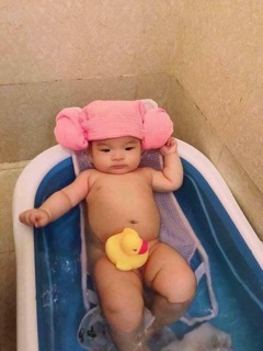 LƯỚI TẮM CHO BÉ SƠ SINH