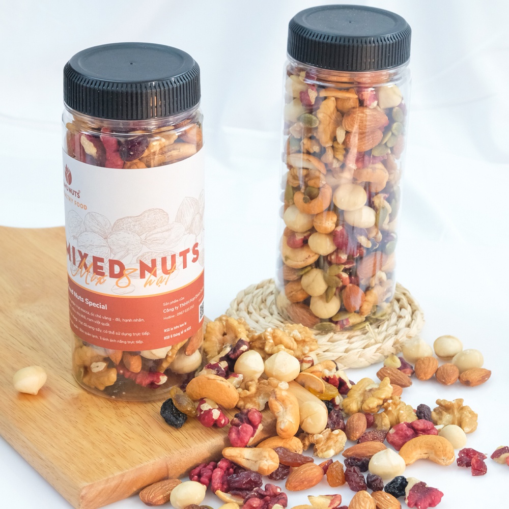 Hạt mix dinh dưỡng granola 8 loại hạt, ngũ cốc bà bầu gồm macca, óc chó, hạnh nhân, điều, bí xanh, nho, việt quất