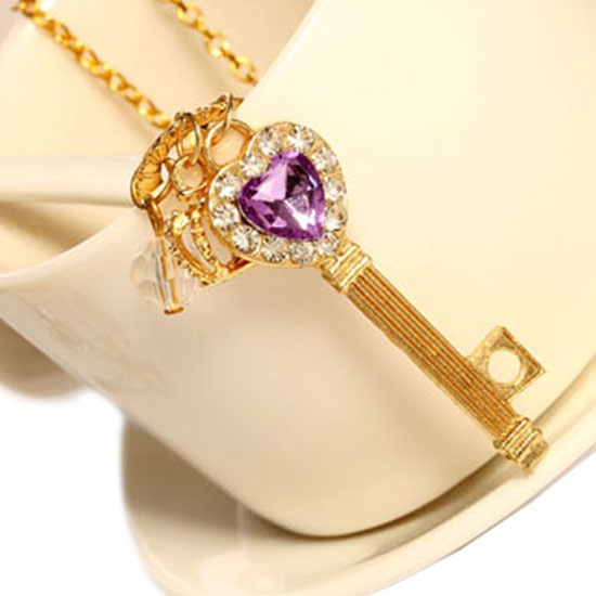 Dây chuyền hình chiếc chìa khóa đính đá quý nhân tạo sang trọng dành cho nữ