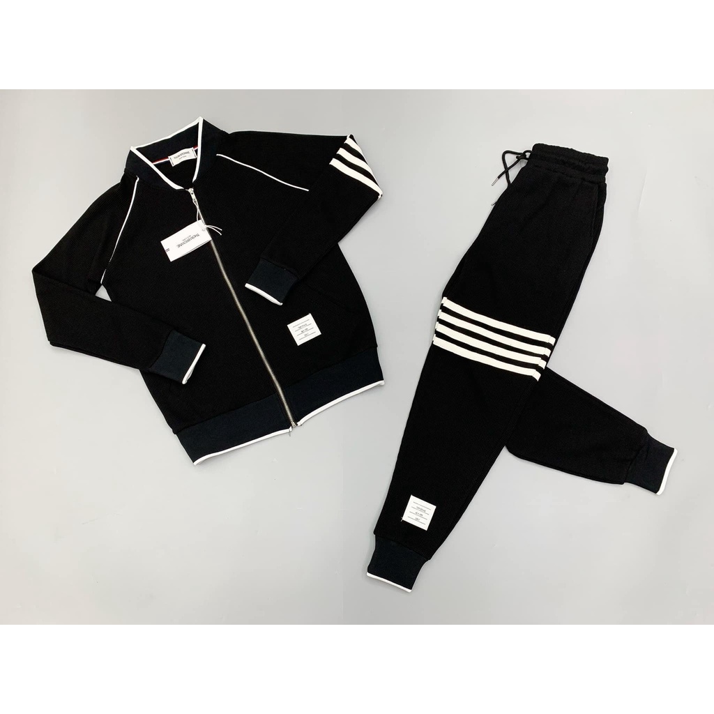 Bộ Thể Thao Viền 3 Sọc Vai Màu Đen Mix Viền Trắng Nổi Bật Đặc Biệt,Phong Cách Trẻ Trung Năng Động Phù Hợp Đi Học-Đi Chơi