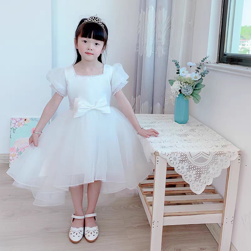 Váy công chúa bé gái mầu trắng chân váy xòe 360 dáng mulet - kèm ảnh thực tế.
