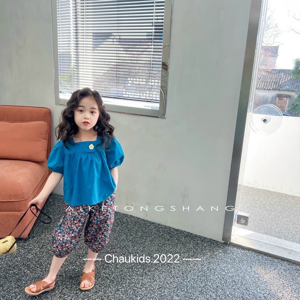 Bộ quần lửng hoa bé gái