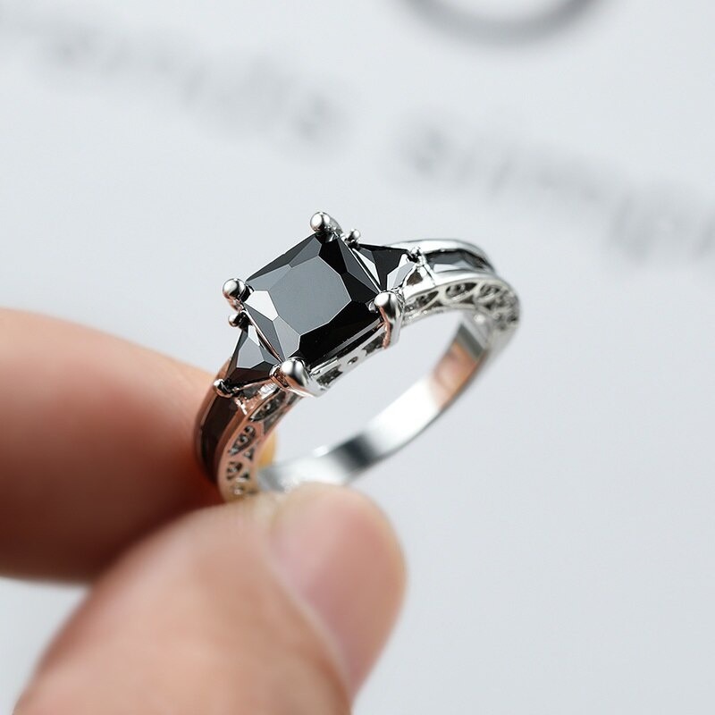 Nhẫn đính đá zircon hình vuông màu đen thời trang cho nữ